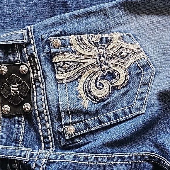 Miss Me Denim - Miss Me Fleur-de-lis Deconstructed Bling Bootcut Jeans Size 27